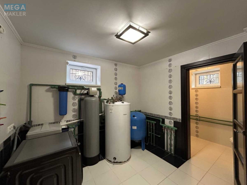 Продаж дома, 2 поверху, 289 кв.м, 6 кімнат, ділянка 5 соток, <a class="location-link" href="/brovary/" title="Недвижимость Бровари">Бровари</a>, злагоди, 1 (изображение 12)