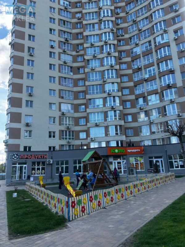 Продаж 1 кімнатної квартири (41/16/14), 20 пов. 25 пов. будинку, <a class="location-link" href="/kiev/" title="Недвижимость Київ">Київ</a>, <a class="location-link" href="/kiev/solomenskij/" title="Недвижимость Солом'янський район">Солом'янський р-н</a>, Новополевая ул., 2 (изображение 10)