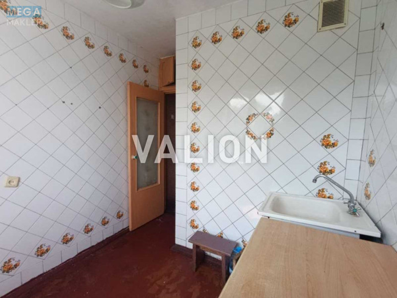 Продаж 2 кімнатної квартири (45/27,4/6,1), 6 пов. 9 пов. будинку, <a class="location-link" href="/kiev/" title="Недвижимость Київ">Київ</a>, <a class="location-link" href="/kiev/dneprovskij/" title="Недвижимость Дніпровський район">Дніпровський р-н</a>, Романа Шухевича просп., 22А (изображение 7)