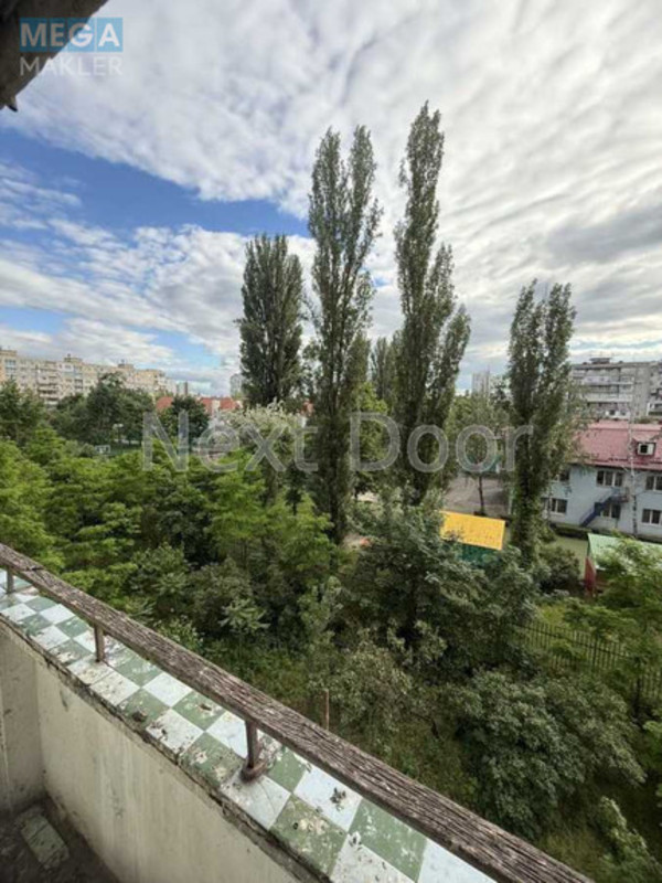 Продаж 3 кімнатної квартири (72/47,8/7,5), 4 пов. 9 пов. будинку, <a class="location-link" href="/kiev/" title="Недвижимость Київ">Київ</a>, <a class="location-link" href="/kiev/dneprovskij/" title="Недвижимость Дніпровський район">Дніпровський р-н</a>, Березняківська вул., 14А (изображение 11)