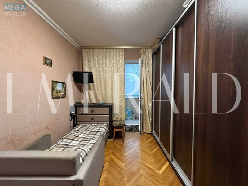 Продаж 2 кімнатної квартири (51,1/30,6/7,9), 4 пов. 9 пов. будинку, <a class="location-link" href="/kiev/" title="Недвижимость Київ">Київ</a>, <a class="location-link" href="/kiev/desnyanskij/" title="Недвижимость Деснянський район">Деснянський р-н</a>, Владимира Маяковского просп., 8 (изображение 4)