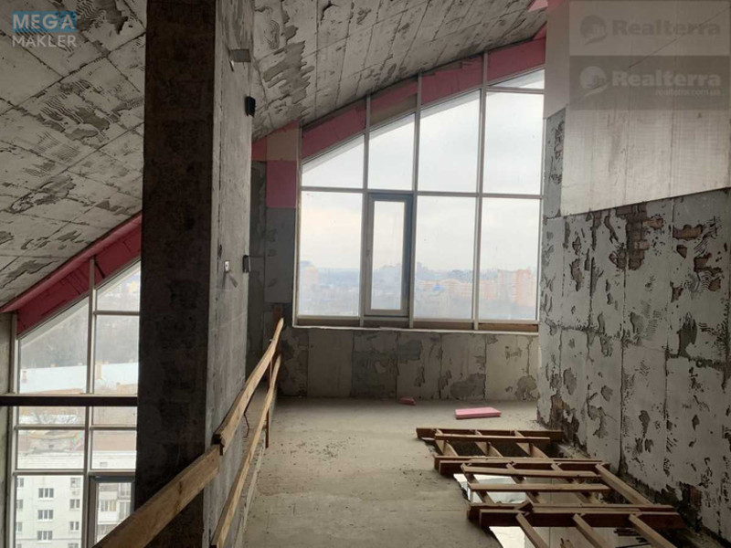 Продаж 5 кімнатної квартири (337/200/30), 15 пов. 17 пов. будинку, <a class="location-link" href="/kiev/" title="Недвижимость Київ">Київ</a>, <a class="location-link" href="/kiev/pecherskij/" title="Недвижимость Печерський район">Печерський р-н</a>, Лесі Українки бульв., 7б (изображение 2)