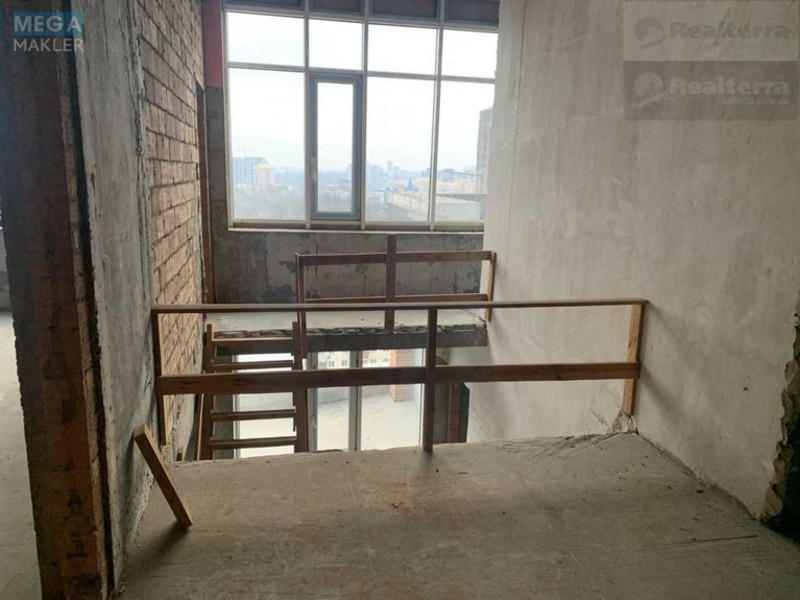 Продаж 5 кімнатної квартири (337/200/30), 15 пов. 17 пов. будинку, <a class="location-link" href="/kiev/" title="Недвижимость Київ">Київ</a>, <a class="location-link" href="/kiev/pecherskij/" title="Недвижимость Печерський район">Печерський р-н</a>, Лесі Українки бульв., 7б (изображение 7)