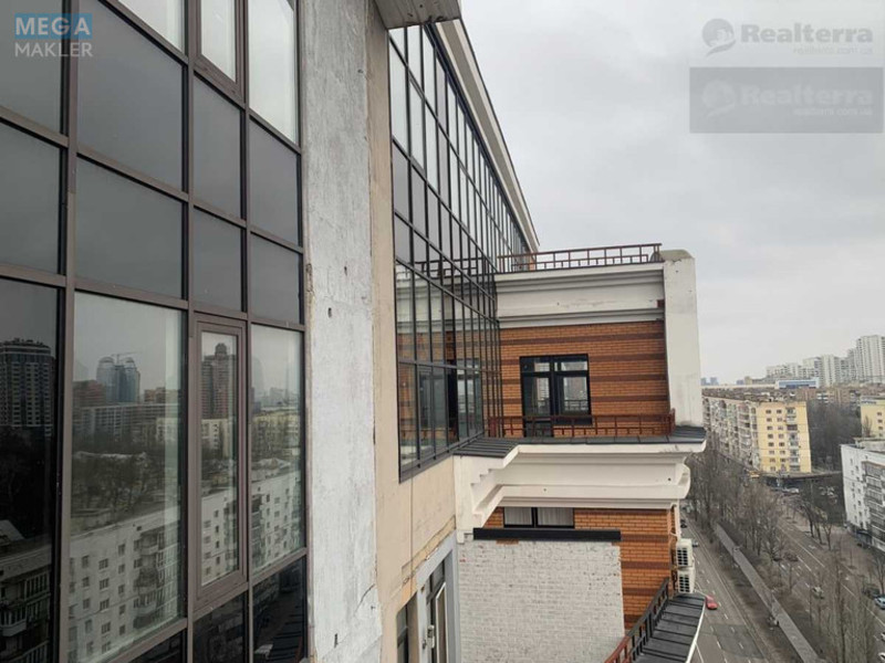 Продаж 5 кімнатної квартири (337/200/30), 15 пов. 17 пов. будинку, <a class="location-link" href="/kiev/" title="Недвижимость Київ">Київ</a>, <a class="location-link" href="/kiev/pecherskij/" title="Недвижимость Печерський район">Печерський р-н</a>, Лесі Українки бульв., 7б (изображение 10)