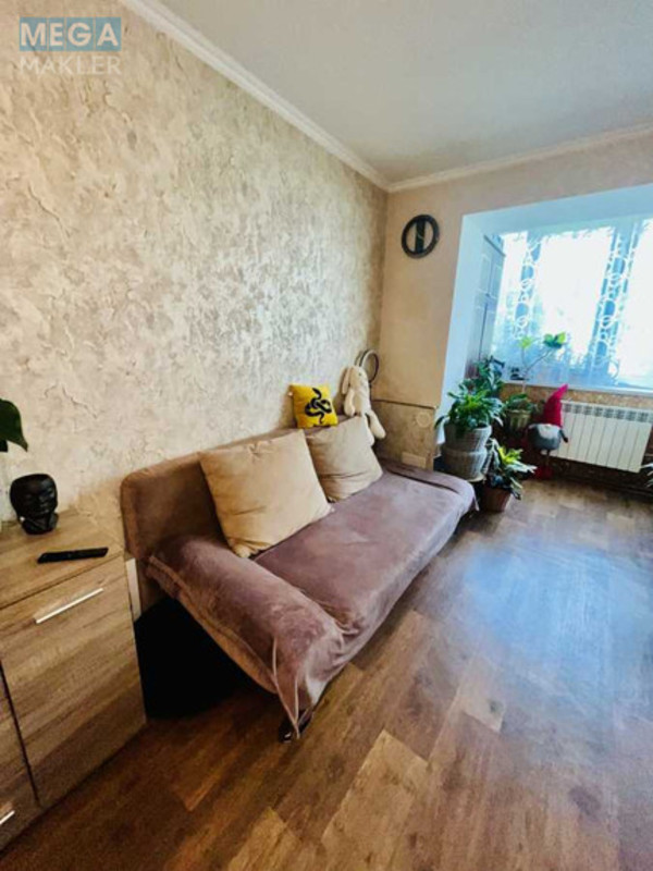 Оренда 1 кімнатної квартири, <a class="location-link" href="/kiev/" title="Недвижимость Київ">Київ</a>, <a class="location-link" href="/kiev/darnickij/" title="Недвижимость Дарницький район">Дарницький р-н</a>, Новодарницька вул., 32 (изображение 9)