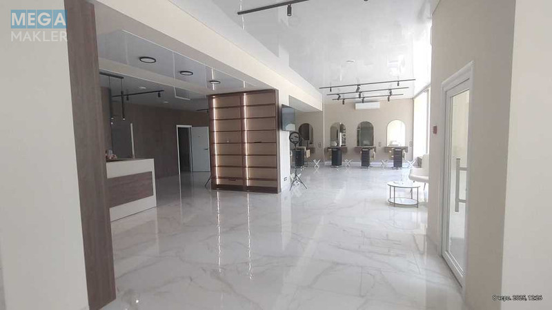 Продаж комерційної нерухомості, 200&nbsp;кв.м, <a class="location-link" href="/kiev/" title="Недвижимость Київ">Київ</a>, <a class="location-link" href="/kiev/dneprovskij/" title="Недвижимость Дніпровський район">Дніпровський р-н</a>, Русановская Набережная ул., 8 (изображение 4)
