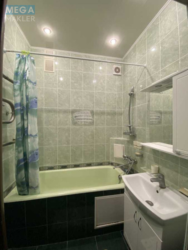 Продаж 3 кімнатної квартири (74/49/7), 4 пов. 5 пов. будинку, <a class="location-link" href="/kiev/" title="Недвижимость Київ">Київ</a>, <a class="location-link" href="/kiev/dneprovskij/" title="Недвижимость Дніпровський район">Дніпровський р-н</a>, Строителей пер., 38/14 (изображение 13)