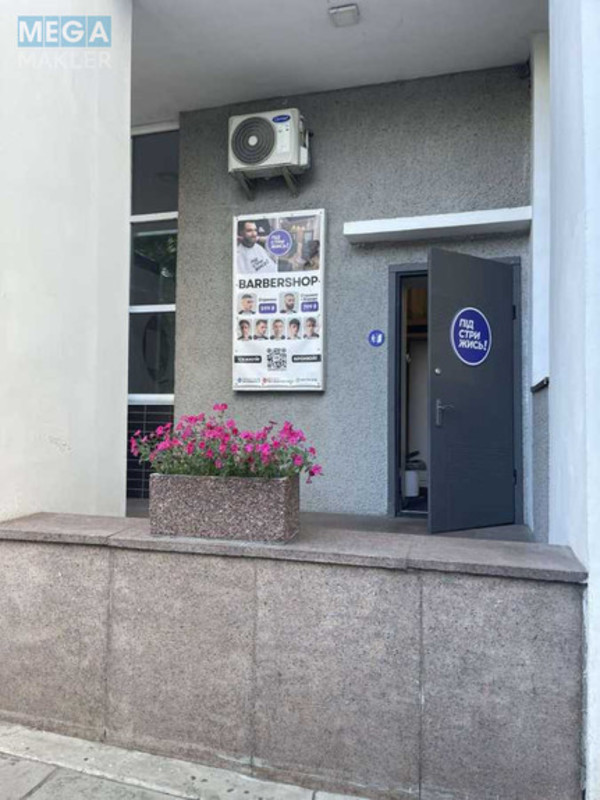 Продаж комерційної нерухомості, 64 кв.м, <a class="location-link" href="/kiev/" title="Недвижимость Київ">Київ</a>, <a class="location-link" href="/kiev/dneprovskij/" title="Недвижимость Дніпровський район">Дніпровський р-н</a>, Дарницкий бульв., 1 (изображение 2)