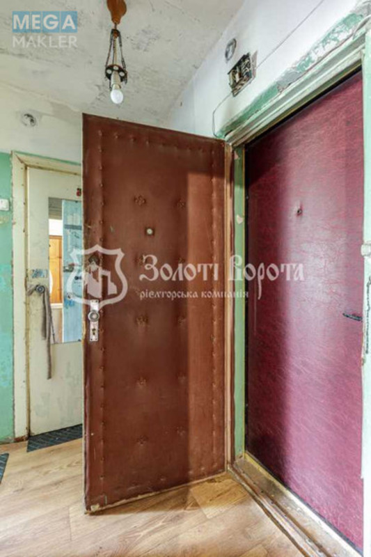 Продаж 1 кімнатної квартири (28/16/5), 4 пов. 9 пов. будинку, <a class="location-link" href="/kiev/" title="Недвижимость Київ">Київ</a>, <a class="location-link" href="/kiev/shevchenkovskij/" title="Недвижимость Шевченківський район">Шевченківський р-н</a>, Петропавлівська вул., 13/8 (изображение 8)