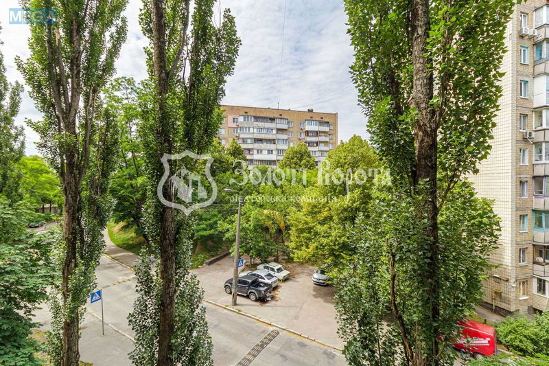 Продаж 1 кімнатної квартири (28/16/5), 4 пов. 9 пов. будинку, <a class="location-link" href="/kiev/" title="Недвижимость Київ">Київ</a>, <a class="location-link" href="/kiev/shevchenkovskij/" title="Недвижимость Шевченківський район">Шевченківський р-н</a>, Петропавлівська вул., 13/8 (изображение 12)