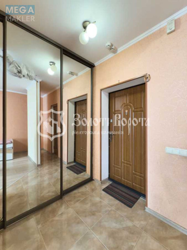 Продаж 1 кімнатної квартири (47/16/13,7), 7 пов. 25 пов. будинку, <a class="location-link" href="/kiev/" title="Недвижимость Київ">Київ</a>, <a class="location-link" href="/kiev/darnickij/" title="Недвижимость Дарницький район">Дарницький р-н</a>, Олени Пчілки вул., 6 (изображение 15)