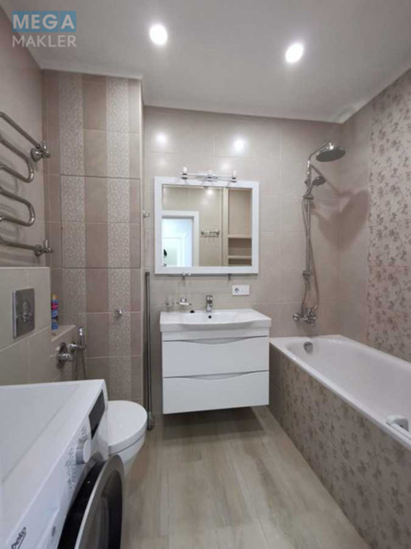 Оренда 1 кімнатної квартири, <a class="location-link" href="/kiev/" title="Недвижимость Київ">Київ</a>, <a class="location-link" href="/kiev/shevchenkovskij/" title="Недвижимость Шевченківський район">Шевченківський р-н</a>, Сікорського вул., 4б (изображение 16)