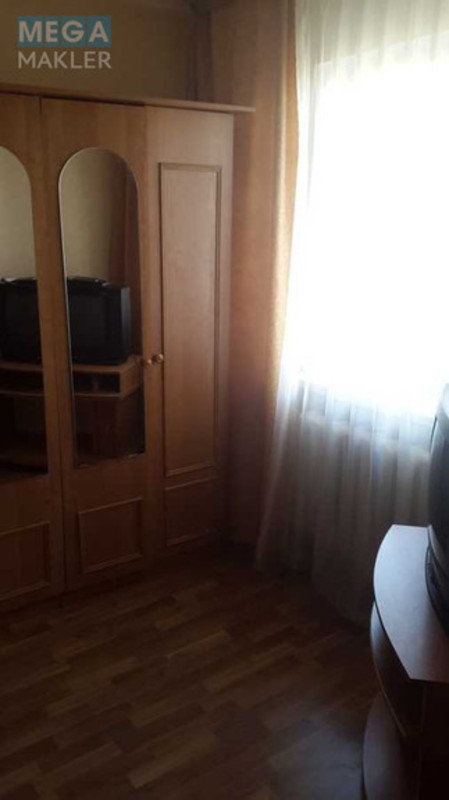 Продаж 2 кімнатної квартири (47/31/6), 5 пов. 5 пов. будинку, <a class="location-link" href="/kiev/" title="Недвижимость Київ">Київ</a>, <a class="location-link" href="/kiev/solomenskij/" title="Недвижимость Солом'янський район">Солом'янський р-н</a>, Миколи Василенка вул. (изображение 7)