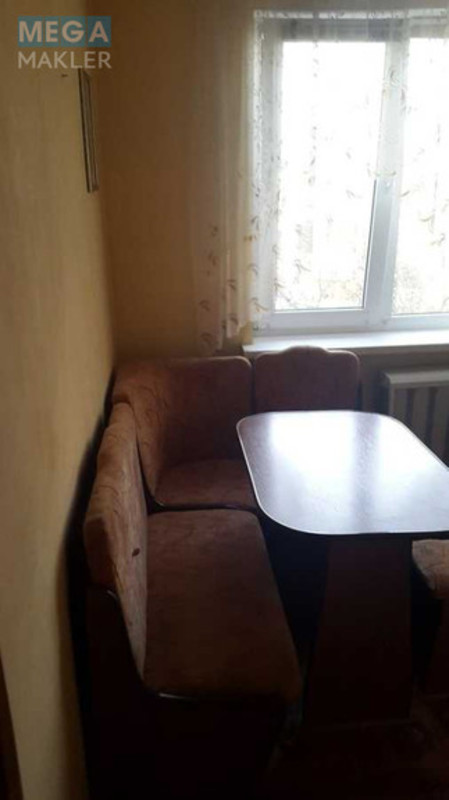 Продаж 2 кімнатної квартири (47/31/6), 5 пов. 5 пов. будинку, <a class="location-link" href="/kiev/" title="Недвижимость Київ">Київ</a>, <a class="location-link" href="/kiev/solomenskij/" title="Недвижимость Солом'янський район">Солом'янський р-н</a>, Миколи Василенка вул. (изображение 9)