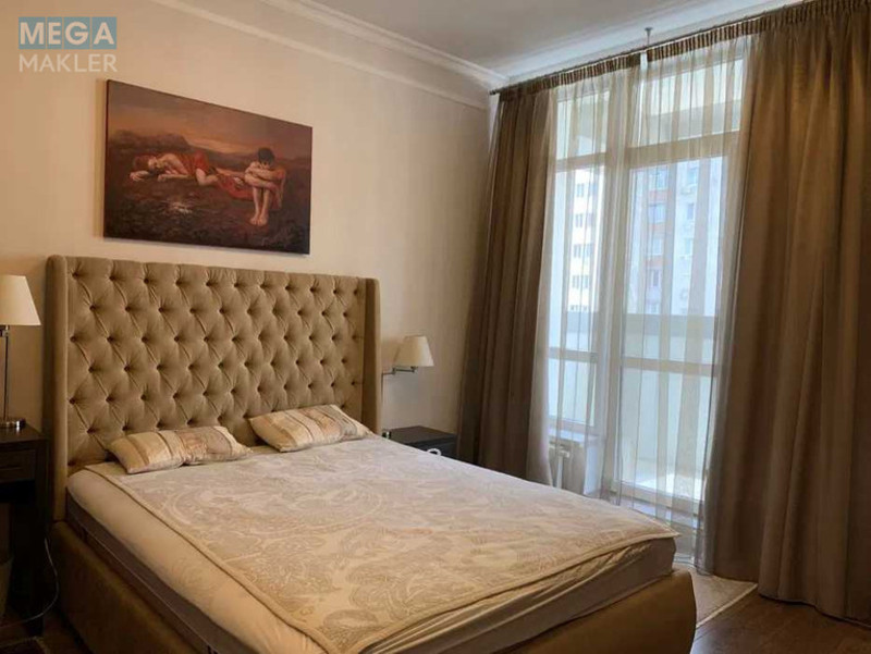 Оренда 1 кімнатної квартири, <a class="location-link" href="/kiev/" title="Недвижимость Київ">Київ</a>, <a class="location-link" href="/kiev/pecherskij/" title="Недвижимость Печерський район">Печерський р-н</a>, Драгомирова вул., 12 (изображение 3)