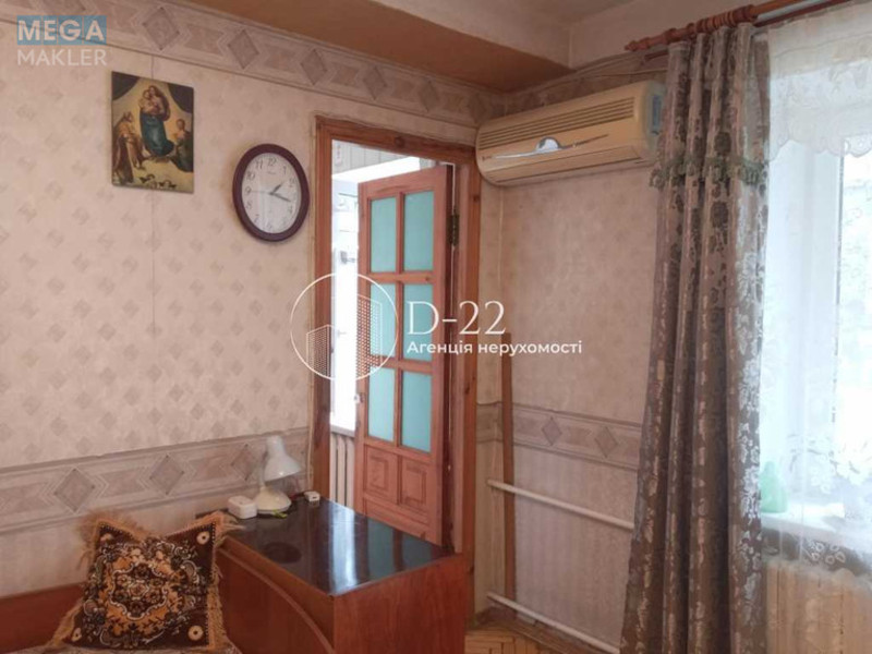 Продаж 3 кімнатної квартири (63/41/8), 4 пов. 8 пов. будинку, <a class="location-link" href="/kiev/" title="Недвижимость Київ">Київ</a>, <a class="location-link" href="/kiev/pecherskij/" title="Недвижимость Печерський район">Печерський р-н</a>, Новогоспітальна вулиця, 5 (изображение 11)