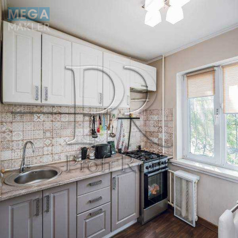 Продаж 2 кімнатної квартири (46/27/7), 1 пов. 9 пов. будинку, <a class="location-link" href="/kiev/" title="Недвижимость Київ">Київ</a>, <a class="location-link" href="/kiev/dneprovskij/" title="Недвижимость Дніпровський район">Дніпровський р-н</a>, Шумського Юрія вулиця, 10 (изображение 13)
