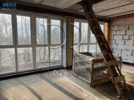 Продаж дома, 3&nbsp;поверху, 332&nbsp;кв.м, 5&nbsp;кімнат, ділянка 6&nbsp;соток, <a class="location-link" href="/vishenki-selo-kv/" title="Недвижимость Вишеньки">Вишеньки</a>, Європейська вулиця (изображение 7)