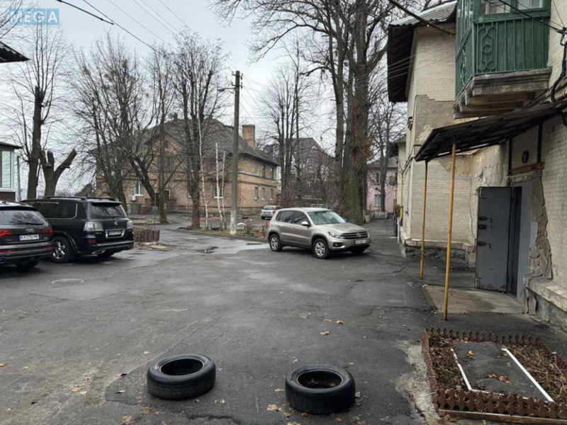 Оренда окремої будівлі/побудови, 70 кв.м, <a class="location-link" href="/kiev/" title="Недвижимость Київ">Київ</a>, <a class="location-link" href="/kiev/solomenskij/" title="Недвижимость Солом'янський район">Солом'янський р-н</a>, Монтажників вул., 101 (изображение 10)