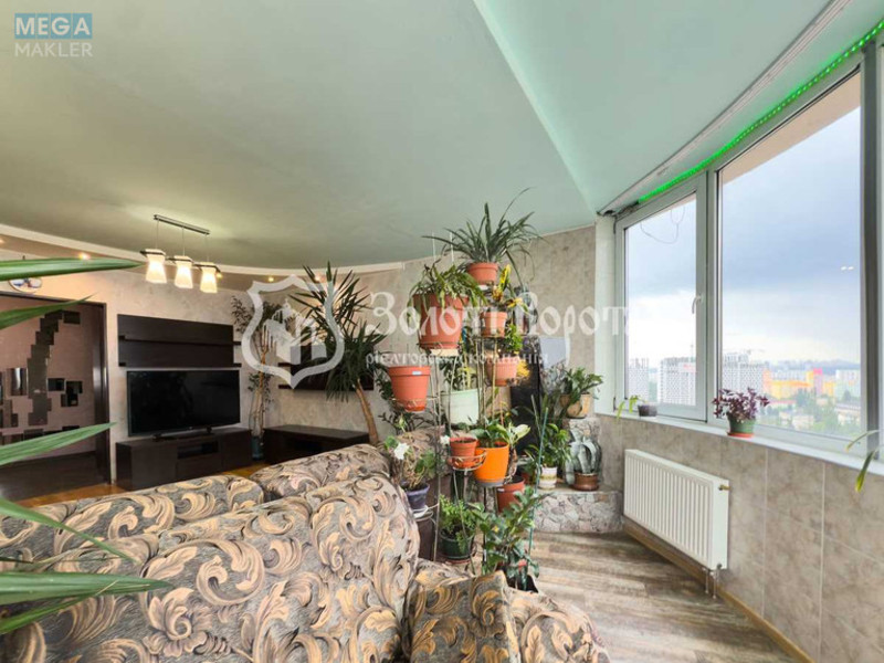 Продаж 3 кімнатної квартири (120/67/16), 19 пов. 32 пов. будинку, <a class="location-link" href="/kiev/" title="Недвижимость Київ">Київ</a>, <a class="location-link" href="/kiev/dneprovskij/" title="Недвижимость Дніпровський район">Дніпровський р-н</a>, Харківське шосе, 19а (изображение 2)