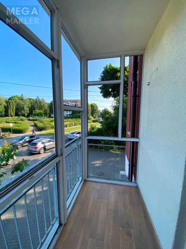 Продаж 3 кімнатної квартири (89,8/?/14,5), 2 пов. 6 пов. будинку, <a class="location-link" href="/lviv/" title="Недвижимость Львів">Львів</a>, <a class="location-link" href="/lviv/lychakovskij/" title="Недвижимость Личаківський район">Личаківський р-н</a>, Пасічна, 33 (изображение 3)
