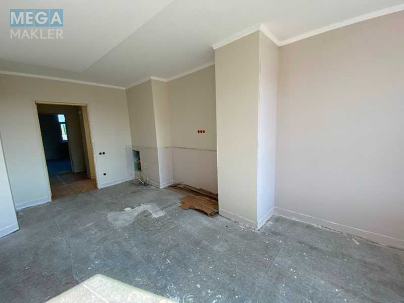 Продаж 3 кімнатної квартири (89,8/?/14,5), 2 пов. 6 пов. будинку, <a class="location-link" href="/lviv/" title="Недвижимость Львів">Львів</a>, <a class="location-link" href="/lviv/lychakovskij/" title="Недвижимость Личаківський район">Личаківський р-н</a>, Пасічна, 33 (изображение 9)