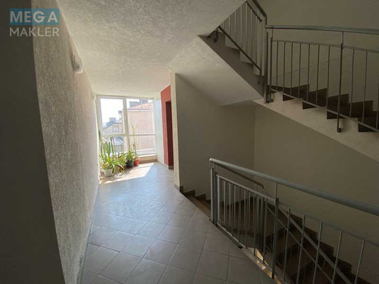 Продаж 3 кімнатної квартири (89,8/?/14,5), 2 пов. 6 пов. будинку, <a class="location-link" href="/lviv/" title="Недвижимость Львів">Львів</a>, <a class="location-link" href="/lviv/lychakovskij/" title="Недвижимость Личаківський район">Личаківський р-н</a>, Пасічна, 33 (изображение 22)