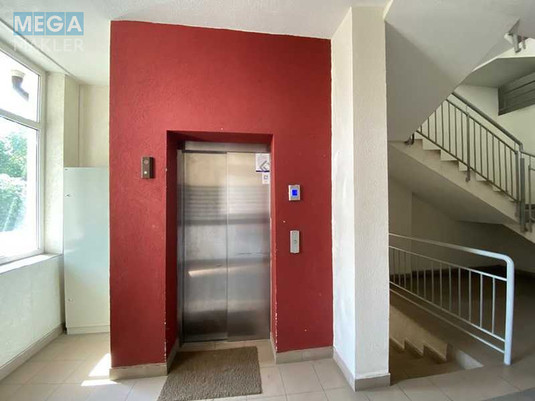 Продаж 3 кімнатної квартири (89,8/?/14,5), 2 пов. 6 пов. будинку, <a class="location-link" href="/lviv/" title="Недвижимость Львів">Львів</a>, <a class="location-link" href="/lviv/lychakovskij/" title="Недвижимость Личаківський район">Личаківський р-н</a>, Пасічна, 33 (изображение 23)