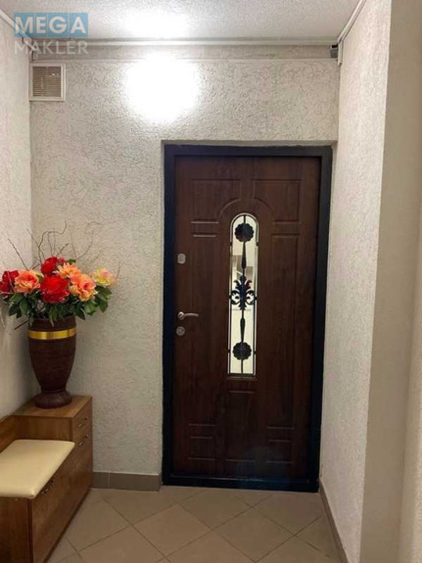 Продаж 2 кімнатної квартири (64,3/?/10,4), 3 пов. 6 пов. будинку, <a class="location-link" href="/lviv/" title="Недвижимость Львів">Львів</a>, <a class="location-link" href="/lviv/lychakovskij/" title="Недвижимость Личаківський район">Личаківський р-н</a>, Пасічна, 33 (изображение 20)
