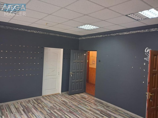 Продаж приміщення у нежитловому будинку, под офис, нормальне сост., <a class="location-link" href="/kiev/" title="Недвижимость Київ">Київ</a>, <a class="location-link" href="/kiev/shevchenkovskij/" title="Недвижимость Шевченківський район">Шевченківський р-н</a>, Саксаганського 133 А ( <img src="https://megamakler.com.ua/metro/ff0000.gif" alt="" class="metro" /> м. Вокзальная, 10 хвилин ) (изображение 7)