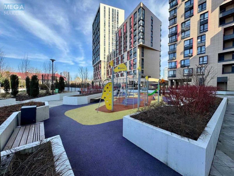 Продаж 5 кімнатної квартири (165,7/60,8/37,4), 24 пов. 25 пов. будинку, <a class="location-link" href="/kiev/" title="Недвижимость Київ">Київ</a>, <a class="location-link" href="/kiev/solomenskij/" title="Недвижимость Солом'янський район">Солом'янський р-н</a>, Урицкого ул., 38 (изображение 15)