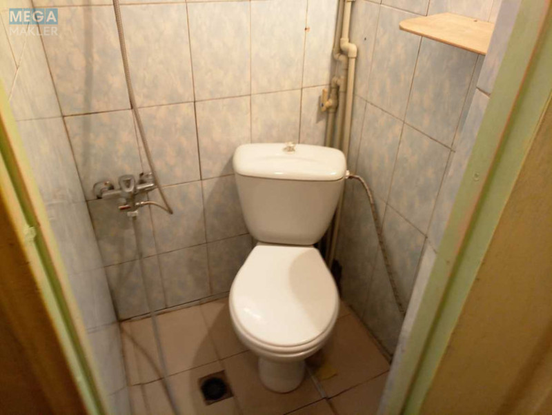 Оренда 2 кімнатної квартири, <a class="location-link" href="/odessa/" title="Недвижимость Одеса">Одеса</a>, <a class="location-link" href="/odessa/leninskij/" title="Недвижимость Ленинский район">Ленинский р-н</a>, Виноградный переулок, 8 (изображение 2)