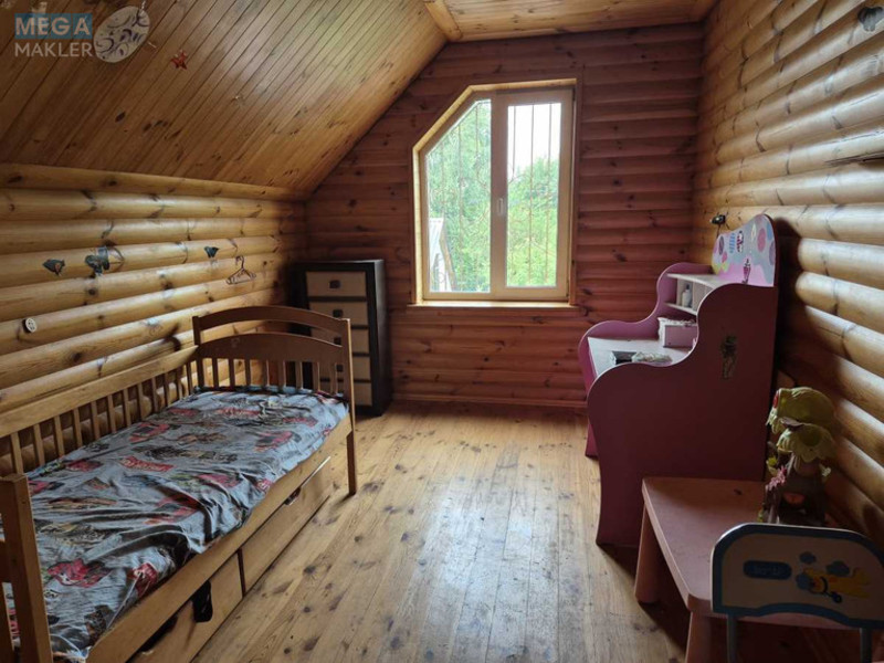 Продаж дома, 2 поверху, 180 кв.м, 4 кімнати, ділянка 6 соток, <a class="location-link" href="/lipovij-skitok/" title="Недвижимость Липовий Скиток">Липовий Скиток</a>, цветочная (изображение 5)