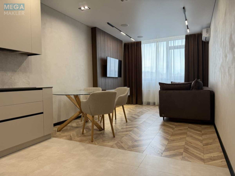 Оренда 2 кімнатної квартири, <a class="location-link" href="/kiev/" title="Недвижимость Київ">Київ</a>, <a class="location-link" href="/kiev/dneprovskij/" title="Недвижимость Днепровский район">Днепровский р-н</a>, Перемоги просп., 11 (изображение 2)