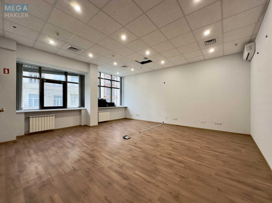 Оренда комерційної нерухомості, 385&nbsp;кв.м, под офис, <a class="location-link" href="/kiev/" title="Недвижимость Київ">Київ</a>, <a class="location-link" href="/kiev/shevchenkovskij/" title="Недвижимость Шевченківський район">Шевченківський р-н</a>, Олеся Гончара ул., 41 (изображение 15)