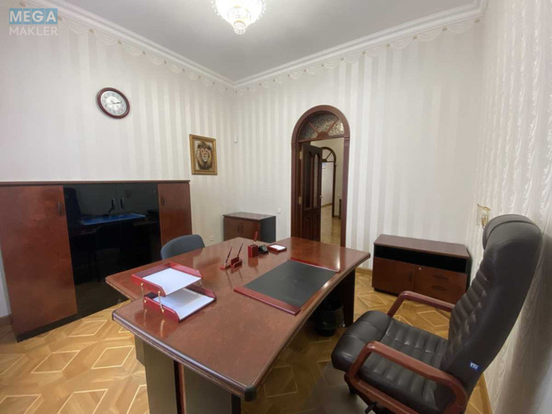 Оренда 4 кімнатні квартири, <a class="location-link" href="/kiev/" title="Недвижимость Київ">Київ</a>, <a class="location-link" href="/kiev/shevchenkovskij/" title="Недвижимость Шевченківський район">Шевченківський р-н</a>, Ярославов Вал ул., 14-Г (изображение 16)