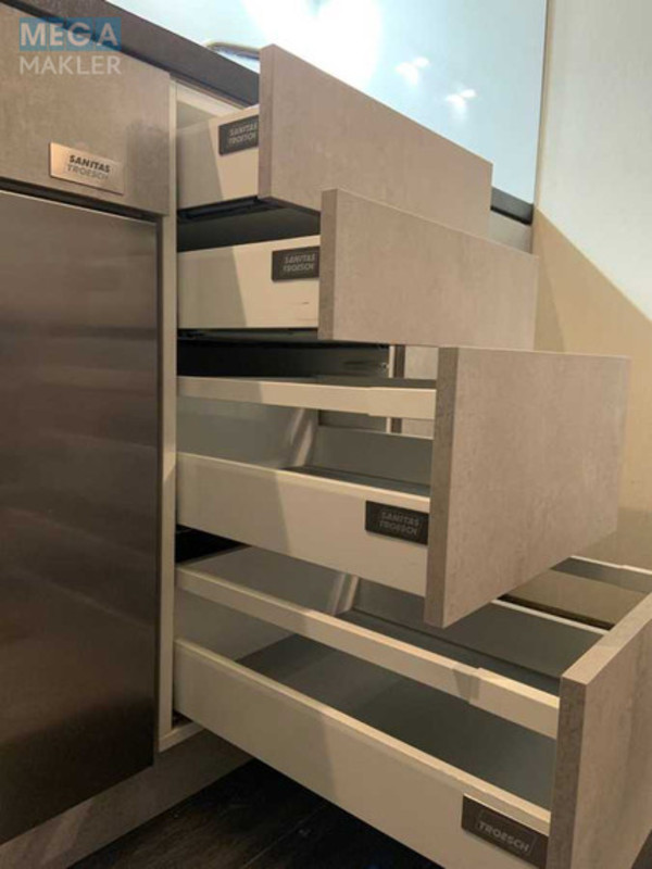 Продаж 2 кімнатної квартири (45/?/?), 5 пов. 5 пов. будинку, <a class="location-link" href="/kiev/" title="Недвижимость Київ">Київ</a>, <a class="location-link" href="/kiev/pecherskij/" title="Недвижимость Печерський район">Печерський р-н</a>, Леси Украинки бульв., 16 (изображение 4)