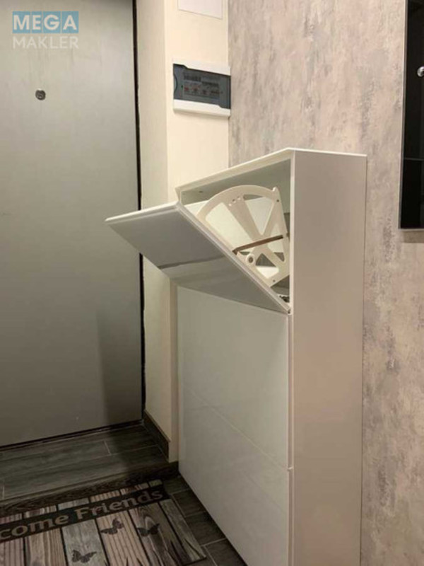 Продаж 2 кімнатної квартири (45/?/?), 5 пов. 5 пов. будинку, <a class="location-link" href="/kiev/" title="Недвижимость Київ">Київ</a>, <a class="location-link" href="/kiev/pecherskij/" title="Недвижимость Печерський район">Печерський р-н</a>, Леси Украинки бульв., 16 (изображение 10)