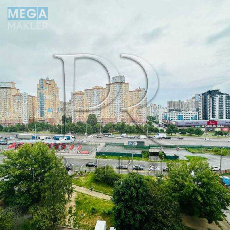 Продаж 1 кімнатної квартири (43/18/8), 8 пов. 16 пов. будинку, <a class="location-link" href="/kiev/" title="Недвижимость Київ">Київ</a>, <a class="location-link" href="/kiev/svyatoshinskij/" title="Недвижимость Святошинський район">Святошинський р-н</a>, Ірпінська вулиця, 63/5 (изображение 10)