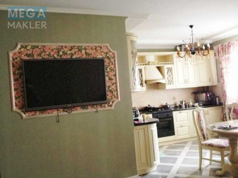 Продаж 3 кімнатної квартири (147/93/11), 5 пов. 6 пов. будинку, <a class="location-link" href="/sofievskaya-borshagovka/" title="Недвижимость Софіївська Борщагівка">Софіївська Борщагівка</a>, Південна, 15 (изображение 2)