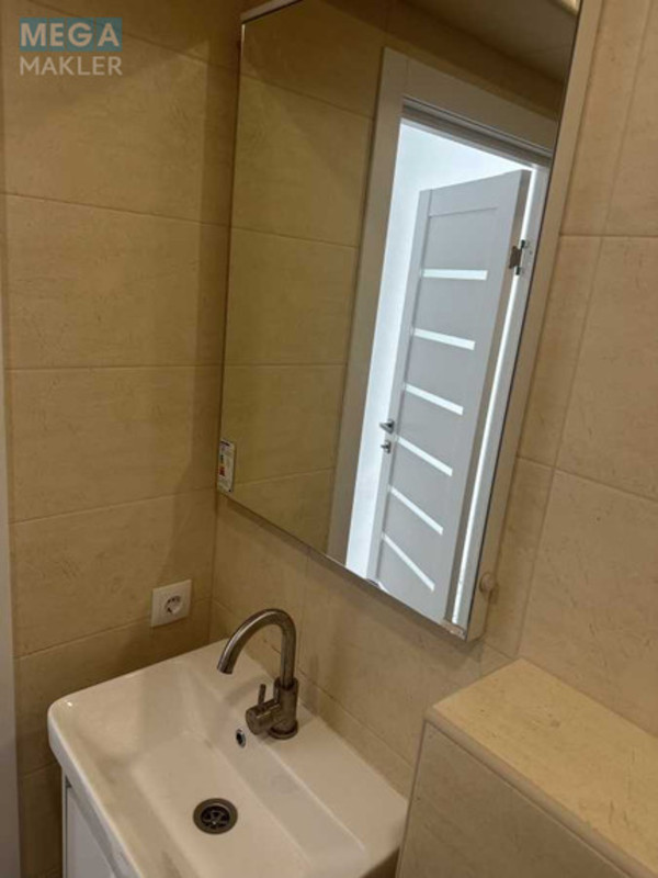 Продаж 3 кімнатної квартири (57,1/40,5/6,1), 1 пов. 1 пов. будинку, <a class="location-link" href="/kiev/" title="Недвижимость Київ">Київ</a>, <a class="location-link" href="/kiev/svyatoshinskij/" title="Недвижимость Святошинський район">Святошинський р-н</a>, Академіка Туполєва вул., 17 (изображение 15)