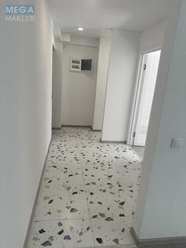 Продаж 3 кімнатної квартири (57,1/40,5/6,1), 1 пов. 1 пов. будинку, <a class="location-link" href="/kiev/" title="Недвижимость Київ">Київ</a>, <a class="location-link" href="/kiev/svyatoshinskij/" title="Недвижимость Святошинський район">Святошинський р-н</a>, Академіка Туполєва вул., 17 (изображение 21)