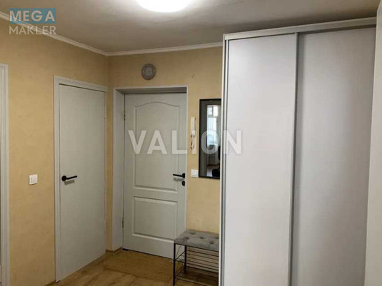 Продаж 2 кімнатної квартири (54/28/8,5), 9 пов. 10 пов. будинку, <a class="location-link" href="/kiev/" title="Недвижимость Київ">Київ</a>, <a class="location-link" href="/kiev/obolonskij/" title="Недвижимость Оболонський район">Оболонський р-н</a>, Маршала Тимошенка вул., 19 (изображение 10)