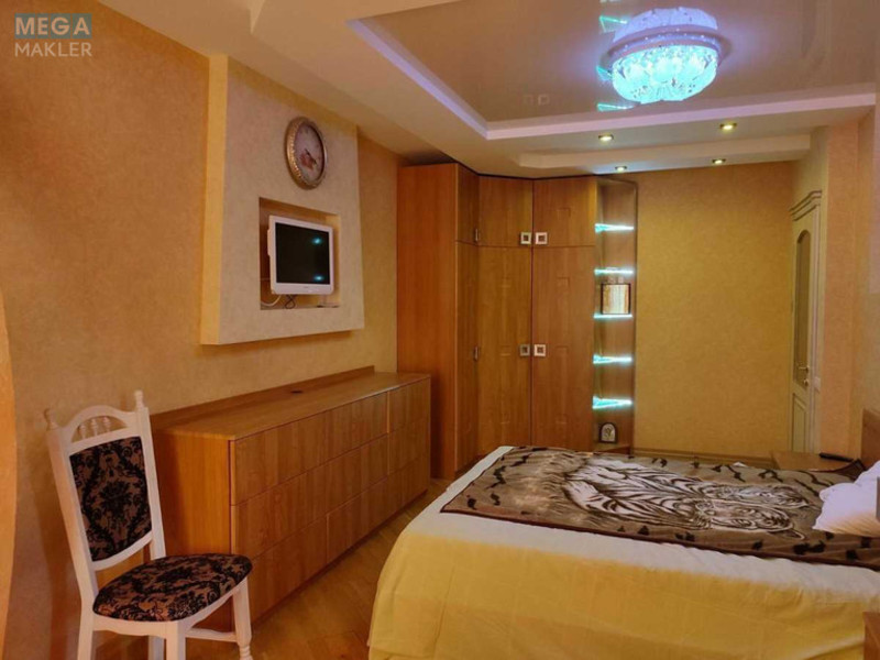 Продаж 3 кімнатної квартири (115/59,3/13,6), 4 пов. 24 пов. будинку, <a class="location-link" href="/kiev/" title="Недвижимость Київ">Київ</a>, <a class="location-link" href="/kiev/obolonskij/" title="Недвижимость Оболонський район">Оболонський р-н</a>, Героев Сталинграда просп., 53Б (изображение 11)