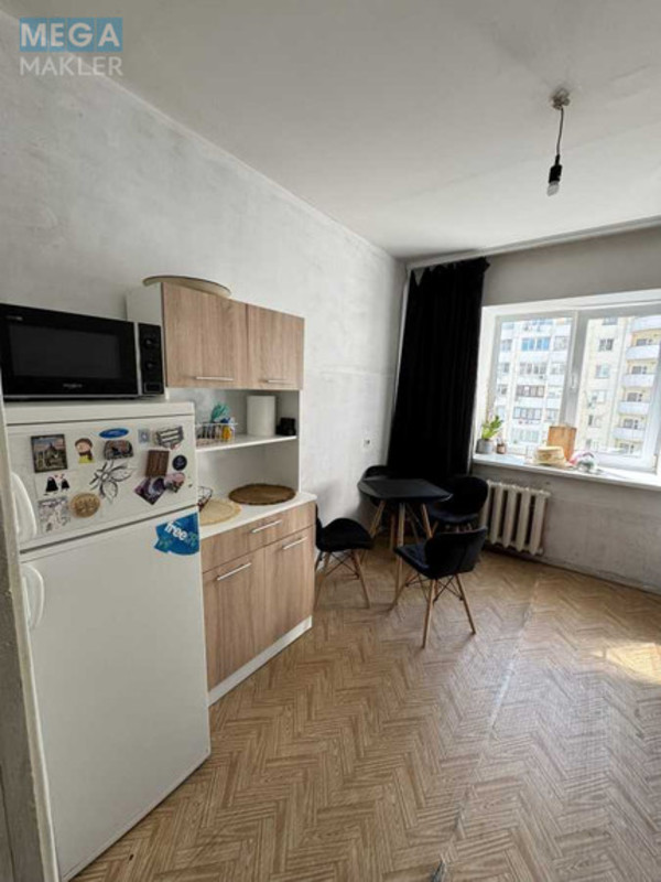 Продаж 2 кімнатної квартири (70/35/15), 12 пов. 16 пов. будинку, <a class="location-link" href="/kiev/" title="Недвижимость Київ">Київ</a>, <a class="location-link" href="/kiev/darnickij/" title="Недвижимость Дарницький район">Дарницький р-н</a>, Миколи Бажана просп., 26 (изображение 12)