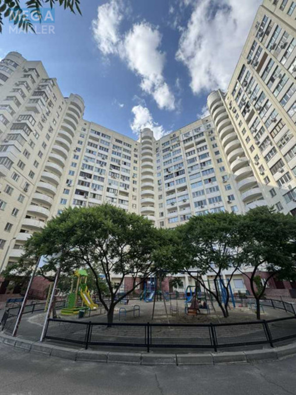 Продаж 2 кімнатної квартири (70/35/15), 12 пов. 16 пов. будинку, <a class="location-link" href="/kiev/" title="Недвижимость Київ">Київ</a>, <a class="location-link" href="/kiev/darnickij/" title="Недвижимость Дарницький район">Дарницький р-н</a>, Миколи Бажана просп., 26 (изображение 17)