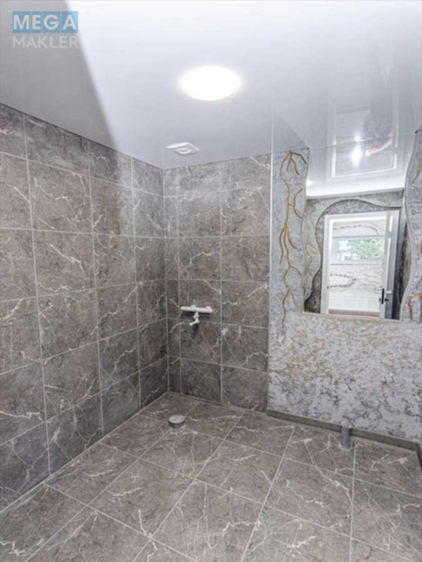 Продаж дома, 1 поверх, 75 кв.м, 3 кімнати, ділянка 1 сотка, <a class="location-link" href="/poltava/" title="Недвижимость Полтава">Полтава</a>, <a class="location-link" href="/poltava/oktyabrskij/" title="Недвижимость Жовтневий район">Жовтневий р-н</a>, Центральна, 1 (изображение 5)