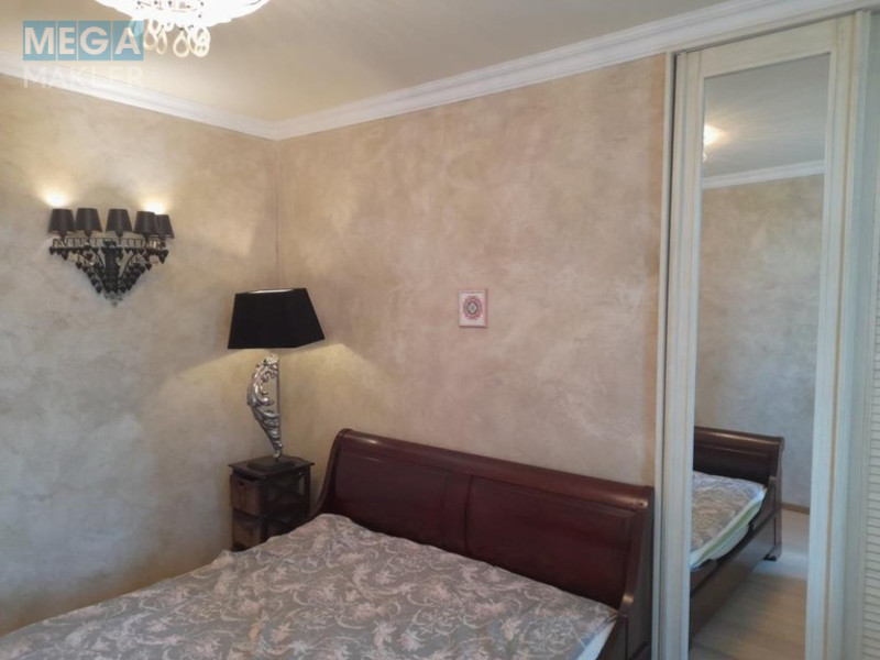 Продаж 2 кімнатної квартири (58/32/4), 11 пов. 16 пов. будинку, <a class="location-link" href="/kiev/" title="Недвижимость Київ">Київ</a>, <a class="location-link" href="/kiev/solomenskij/" title="Недвижимость Солом'янський район">Солом'янський р-н</a>, Мокрая (Кудряшова) 16 (изображение 8)