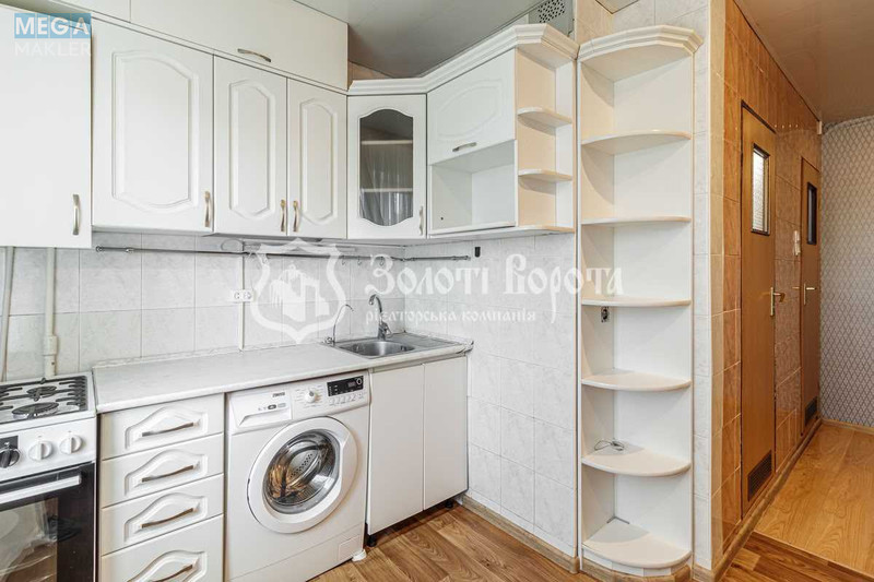 Продаж 3 кімнатної квартири (70/41/7), 9 пов. 9 пов. будинку, <a class="location-link" href="/kiev/" title="Недвижимость Київ">Київ</a>, <a class="location-link" href="/kiev/obolonskij/" title="Недвижимость Оболонський район">Оболонський р-н</a>, Оболонський просп., 34 (изображение 12)