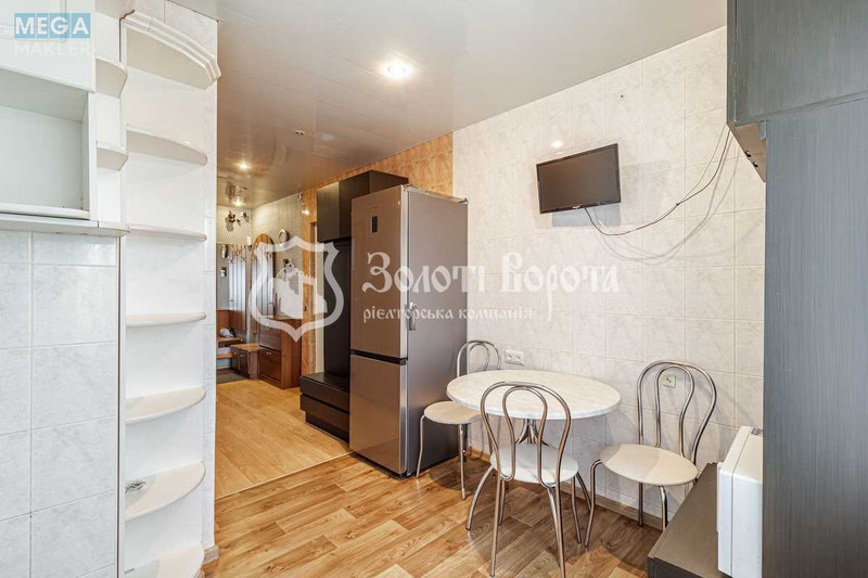 Продаж 3 кімнатної квартири (70/41/7), 9 пов. 9 пов. будинку, <a class="location-link" href="/kiev/" title="Недвижимость Київ">Київ</a>, <a class="location-link" href="/kiev/obolonskij/" title="Недвижимость Оболонський район">Оболонський р-н</a>, Оболонський просп., 34 (изображение 14)
